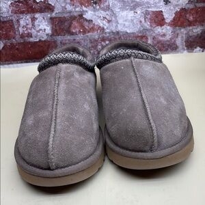 Men's Gray Suede Slip-On Shoes box 15